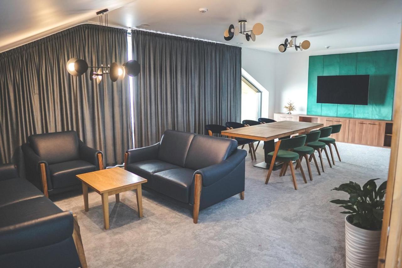 Szklane Lniane Hotel Korczyna  Екстериор снимка